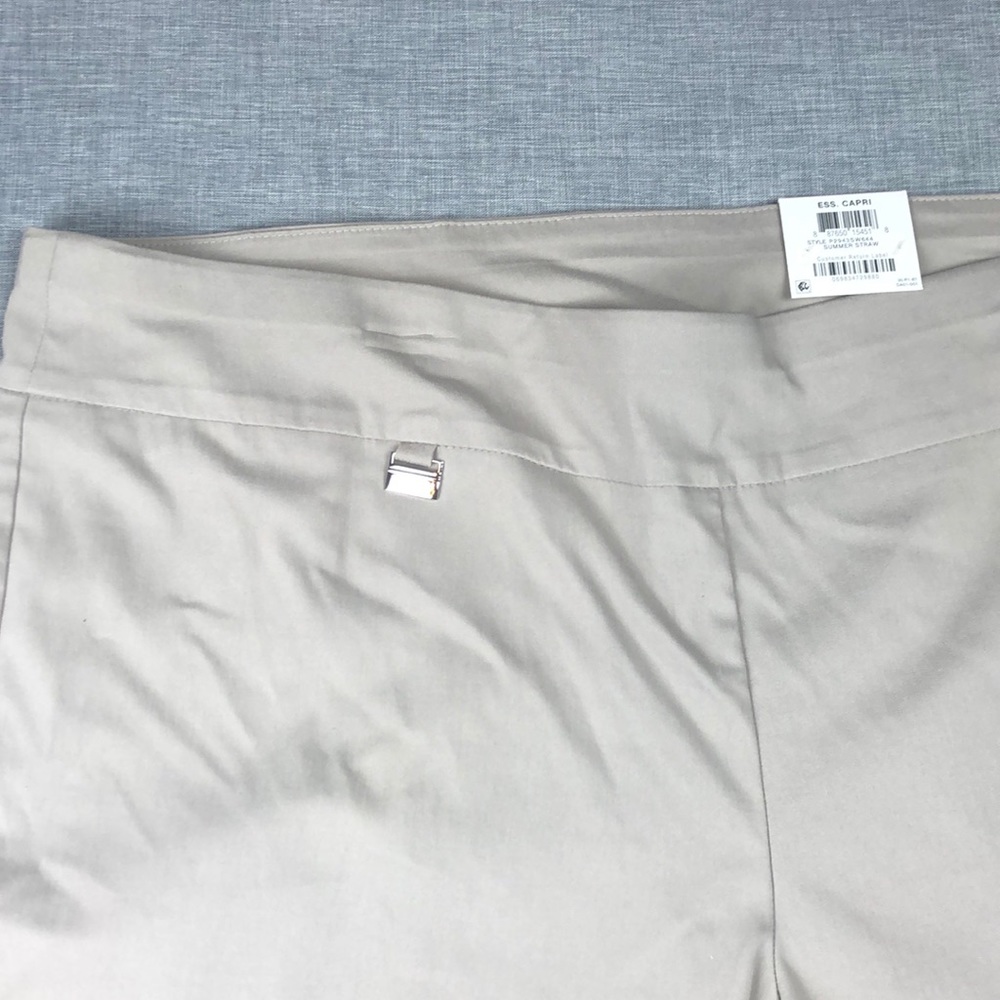Alfani Light Beige Pull On Capri Pants Plus Size - Picture 3 of 5